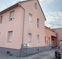 121m² Wohnglück in Mörfelden: 4 Zimmer mit moderner EBK, Sonnenbalkon & Top-Anbindung ab 01.04. - Mörfelden-Walldorf