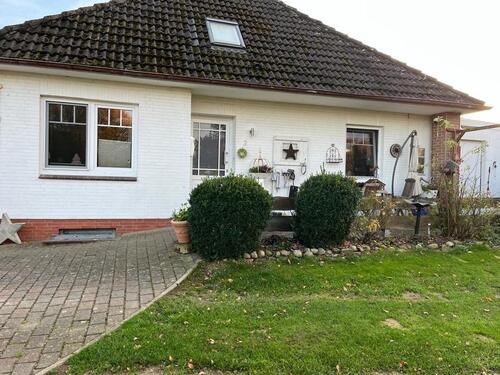 Foto - Einfamilienhaus in Hanerau-Hademarschen