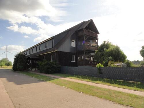 Foto - Große 2-Raumwohnung in Pinnow - 500,00&nbsp;EUR Kaltmiete, ca.&nbsp; 68,00&nbsp;m&sup2;