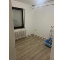 2 Zimmer Wohnung in Woltmershausen - Bremen Häfen