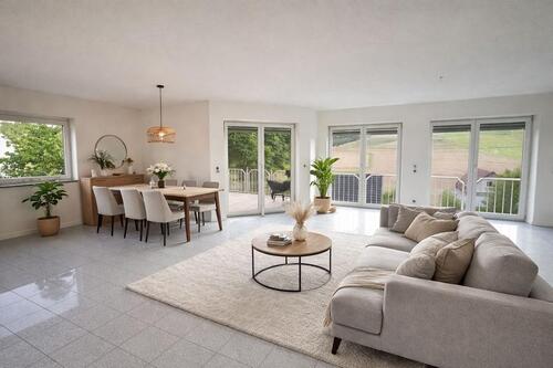 Foto - Großzügige helle 2-Zimmer-Wohnung