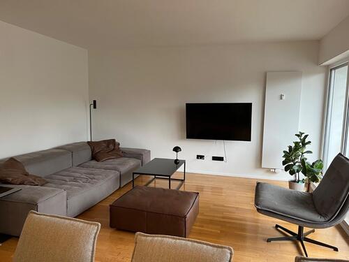 Foto - Kernsanierte Penthousewohnung in ruhiger Waldrandlage Am Homburg