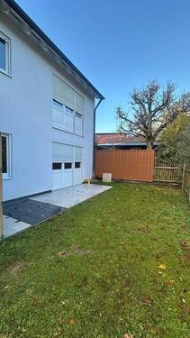 Foto - Mietwohnung - 1.300,00&nbsp;EUR Kaltmiete, ca.&nbsp; 70,00&nbsp;m&sup2;