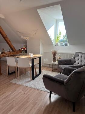 Foto - 3 Zimmer Dachgeschoßwohnung zur Miete in Wiesbaden
