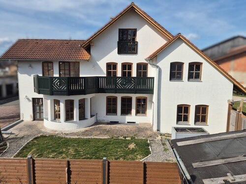 Foto - Großzügiges 1-2 Familienhaus in Sackgassenlage - provisionsfrei
