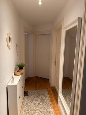 Foto - WG-Zimmer 2er-WG 11,5qm Balkon und Wohnzimmer