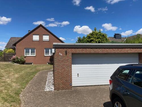 Foto - Haus zu Mieten - 1.600,00 EUR Kaltmiete,