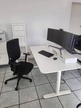 Foto - Coworking-Schreibtisch in Bürogemeinschaft zu vermieten