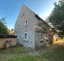 Haus zum Verkauf - 100.000,00&nbsp;EUR Kaufpreis, ca.&nbsp; 120,00&nbsp;m&sup2; in Bischofswerda (PLZ: 01877)