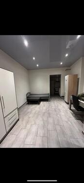 Foto - Zimmer zu vermieten - 600,00 EUR Kaltmiete, ca.  25,00 m²