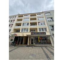 Ein Mehrfamilienhaus steht zum Verkauf - Ingolstadt