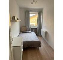 WG-Zimmer für Pendler - 400,00 EUR Kaltmiete, ca. 8,00 m² in München (PLZ: 80801) Schwabing-Freimann WG-Zimmer für Pendler - 400,00 EUR Kaltmiete, ca. 8,00 m² in München (PLZ: 80801) Schwabing-Freimann