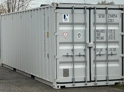 Foto - Super GarageLagerboxLagerraumAbstellraumAbstellflächeLagerflächeLagercontainerMaterialcontainerSchiffscontainerSelbstlagerUmzugslagerReifenlagerMöbellagerSchuppen