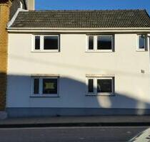 Sanierungsbedürftiges Haus in Grafschaft-Gelsdorf