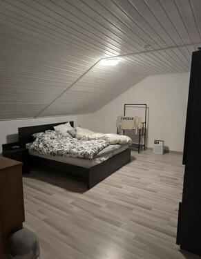 Foto - 3 Zimmer Dachgeschoßwohnung in Großrinderfeld