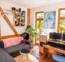 Schöne Altbau-Maisonette-Wohnung als Kapitalanlage - Halle (Saale) Damaschkestraße