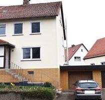 Vermiete Top gepflegtes 7Zi. Reihenendhaus mit Garten + Garage - Gieboldehausen