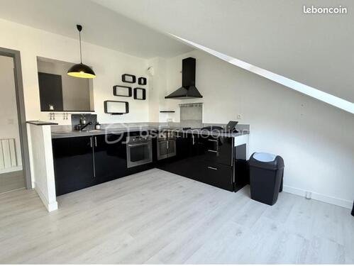 Foto - Schöne Renovierte 60 qm Wohnung in Stiring Wendel zu vermieten