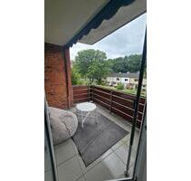 Zwischenmiete–Voll möblierte 2-Zimmer-Wohnung mit Balkon - Hamburg Langenhorn