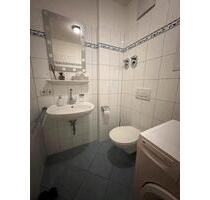 2 Zimmerwohnung zu vermieten - 950,00 EUR Kaltmiete, ca.  58,00 m² in Stuttgart (PLZ: 70188) Stuttgart-Ost