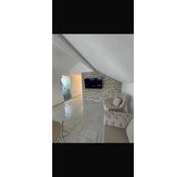 DG-Wohnung zu vermieten - 970,00&nbsp;EUR Kaltmiete, ca.&nbsp; 60,00&nbsp;m&sup2; in Seelbach (PLZ: 77960)