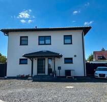 Traumhaus mit großem Garten zu verkaufen - Ebersdorf bei Coburg
