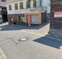 Sanierungsbedürftiges Haus Bauplatz - Weisenbach