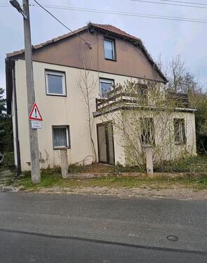 Foto - 10 Zimmer Einfamilienhaus zum Kaufen in Bucha