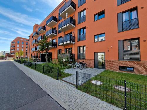 Foto - Nachmieter für 43m² Adlershof (Balkon,Aufzug,Tiefgarage,Keller)