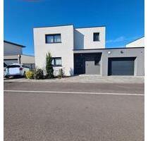 Modernes Familienhaus 149m2 5Z. Garten Garage (15min Neuenburg) - Hartheim am Rhein