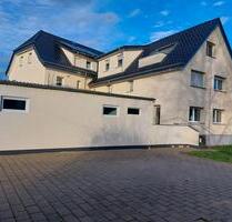 Moderne 5 Zimmer Wohnung über 2 Etagen - Lage