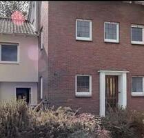 Großes Haus mit Anliegerwohnung Einfamilienhaus in Bad Oeynhausen