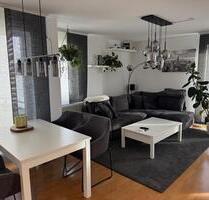 Helle 3,5 Zimmer Wohnung mit 2 Balkonen in Unterheinriet - Untergruppenbach