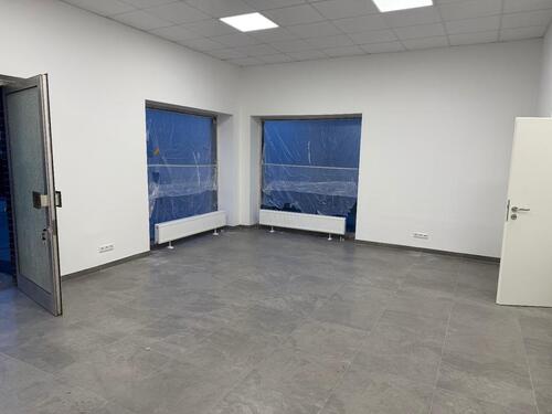 Foto - Ladengeschäft in Fulda Zentral Bahnhofsnähe Kernsaniert