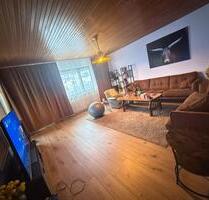 Mietwohnung - 1.200,00&nbsp;EUR Kaltmiete, ca.&nbsp; 90,00&nbsp;m&sup2; in Schonungen (PLZ: 97453) Forst