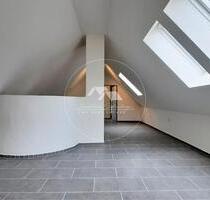 Licht, Raum & Ruhe: Maisonette mit zwei Balkonen und Wohlfühlbad - Nittendorf