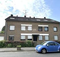 Düsseldorf-Lichtenbroich: 2,5-Zimmer-Maisonette-Wohnung mit 2 Balkonen und Einbauküche!