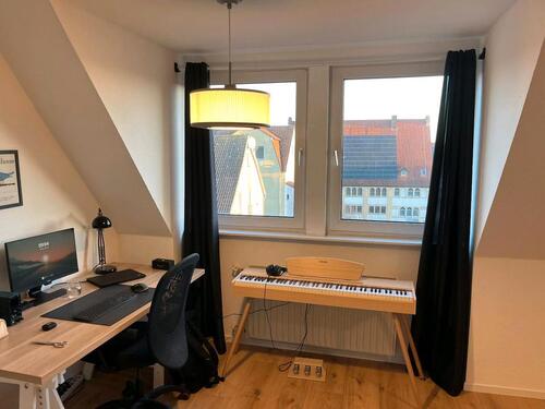 Foto - Gemütliche Dachgeschoss-Wohnung mit EBK