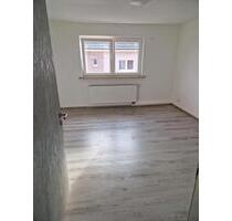 Kernsanierte Maisonette Wohnung 2.OG+DG in zentraler Lage - Walldürn