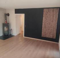 2,5 Zimmer Wohnung mit Terrasse und Garage - Markgröningen