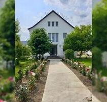 Drei Wohnungen - Drei Wohngefühle - Ein Haus! Welche passt zu Ihnen? - Leuna