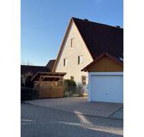 Doppelhaushälfte in Hagenbüchach