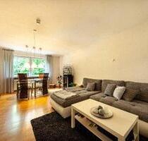 Großzügige Dachgeschosswohnung (4,5 Zimmer) in Burglengenfeld Großzügige Dachgeschosswohnung (4,5 Zimmer) in Burglengenfeld
