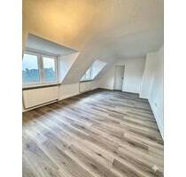 Moderne 3-Zimmer-Whg + Dachbodenausbau in Hilden