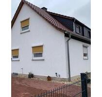 Modernisierte Doppelhaushälfte mit großem Traumgrundstück - Sömmerda