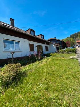 Foto - 12 Zimmer Mehrfamilienhaus, Wohnhaus zum Kaufen in Baiersbronn