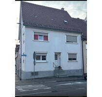 Doppelhaushälfte mit 6 Zimmern im Zentrum von Tailfingen - Albstadt Gemarkung Onstmettingen