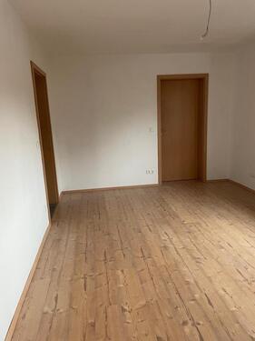 Foto - Schöne kernsanierte 3 Zimmer Wohnung in 56472 Hof zu vermieten!