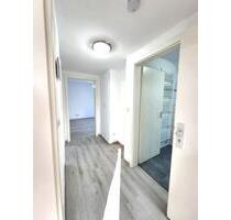 ERSTBEZUG: modernisierte 2,5 ZKB Wohnung, Miete,66121 Saarbrücken