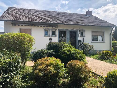 Foto - Wohnung zu vermieten - 1.300,00&nbsp;EUR Kaltmiete, ca.&nbsp; 190,00&nbsp;m&sup2;